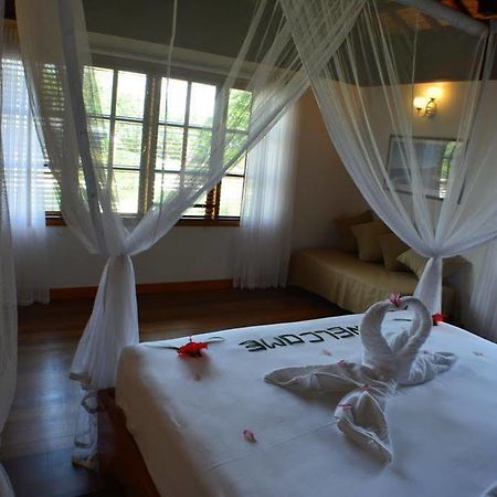 Heliconia Grove Villa Anse Volbert Village Exteriör bild