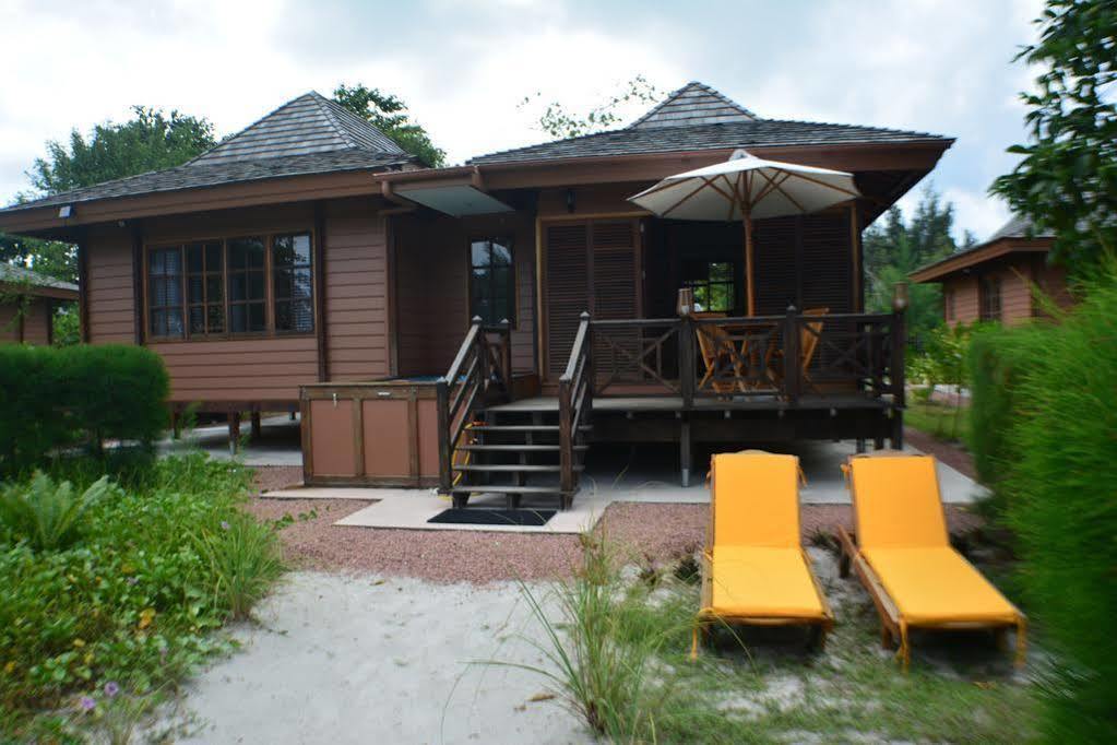 Heliconia Grove Villa Anse Volbert Village Exteriör bild