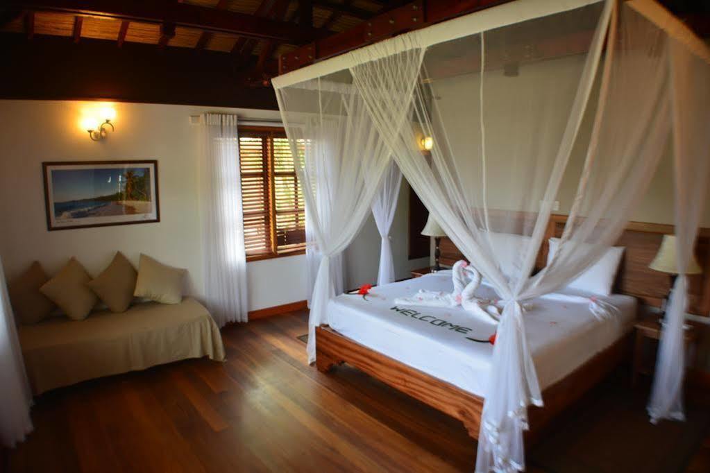 Heliconia Grove Villa Anse Volbert Village Exteriör bild
